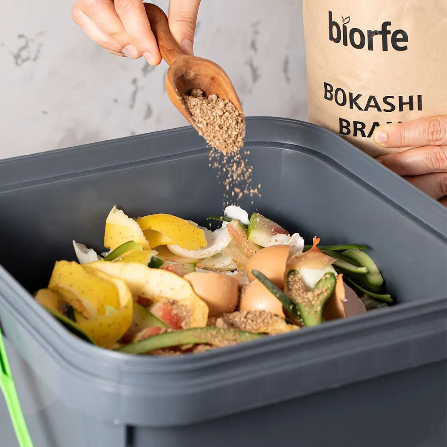 biorfe-bokashi-bran-application